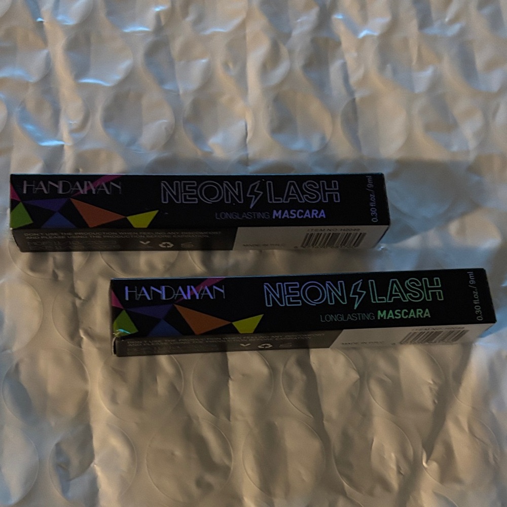 Handaiyan Neon Lash Longlasting Mascara - Pink/Orange